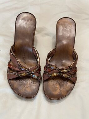 7.5. Cozy Brown Beaded Wedge Sandals - Women's